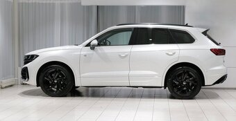 Volkswagen Touareg 3.0TDI R-LINE Facelift - 3