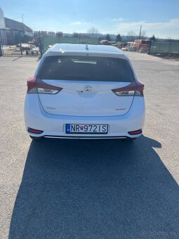 Toyota Auris 1,6 benzín 2016-2019 - 3