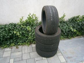 Predám 4x zimné pneu Goodyear 225/45 R17 91HXL - 3