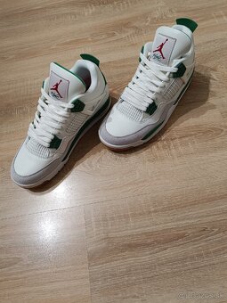 jordan 4 sb pine green - 3