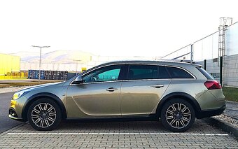 Opel Insignia 4x4 2,0 CDTI Country tourer - 3