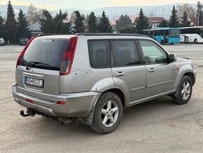 Nissan X-Trail 2.2 dCi 4x4 - 3