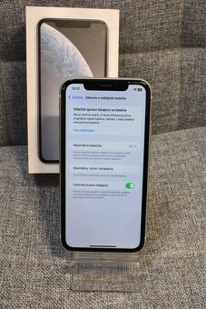 iPhone Xr 64GB (plne funkčný) - 3