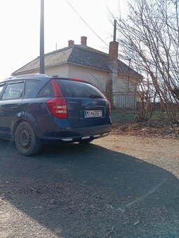 Kia ceed 1.6 CRDi 2009 - 3