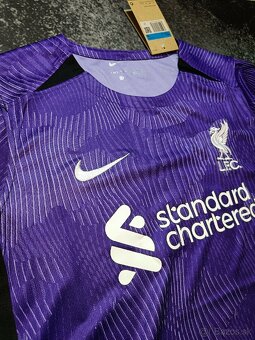 Liverpool 2022/23 third jersey - 3