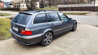 BMW E46 330xi touring manual facelift - 3