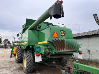 Kombajn John Deere T670i - 3