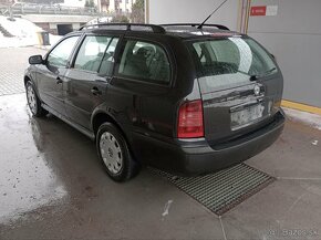 Škoda Octavia Combi 1.9 TDI TOUR - 3