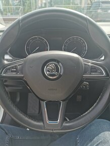 Skoda Superb Combi - 3