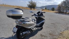 Piaggio x10, 350ie, r.v.2016 - 3