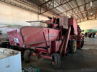 Kombajn Massey Ferguson 87 - 3