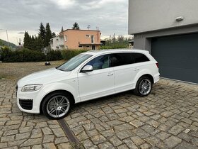 Audi Q7 6.0 TDI V12 - 3