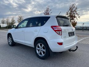 TOYOTA RAV4 - PREDAJ AJ NA SPLÁTKY - 3