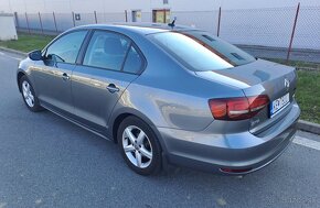 Volkswagen Jetta 1.2 TSI Business Comfortline - 3