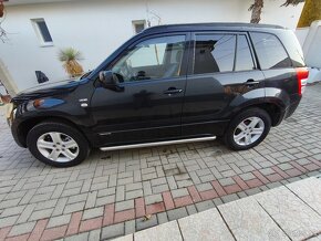 SUZUKI GRAND VITARA 1.9DDiS JLX-AL NAVI, 4x4 - KLIMA, VYHREV - 3