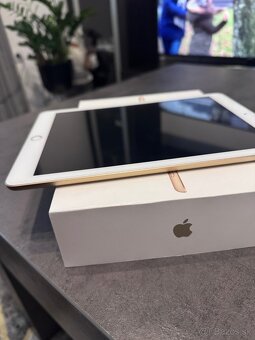 IPad 5. generácia GOLD 128GB - 3