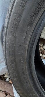 Kumho 215/55 R18 - 3