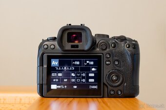 Canon EOS R6 - 3