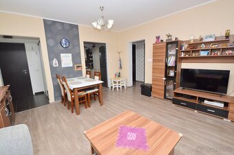 Predaj zariadený 3i RD, 300 m2 pozemok, Rajka - 3