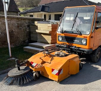 Multicar predny zametac Grunig GSX1200LB - 3