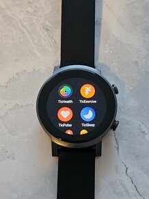 Inteligentné hodinky Ticwatch E3, GPS - v top stave - 3
