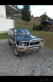 Rozpredám Nissan Terrano 2.4i - 3