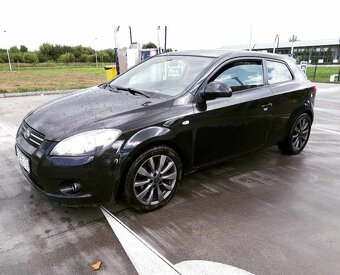 Kia ceed - 3