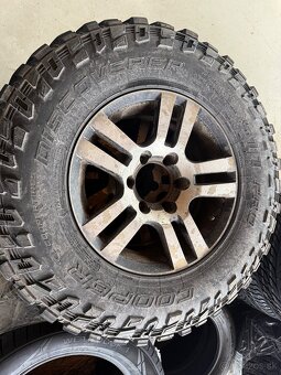 235/85 R16 na diskoch - 3