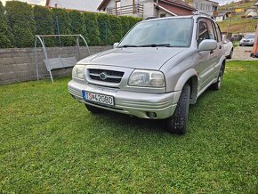 Suzuki Grand Vitara 2.5 V6 ABS - 3