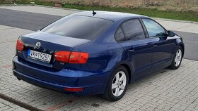 VOLKSWAGEN JETTA 1.6 TDI COMFORTLINE - 3