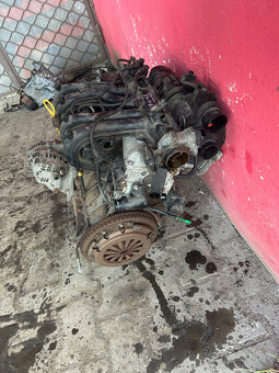 Motor 1,2i Renault 43KW D7F Clio Twingo Kompletní - 3