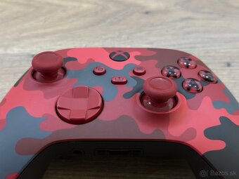 Originál ovládač na Xbox One a Series X | Daystrike Camo - 3