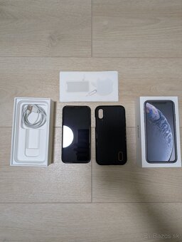 iPhone XR - 64gb - 3