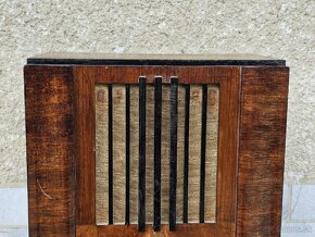 ☆ elektronkové rádio / rok 1934 / Belgium / Radiobell 6 - 3