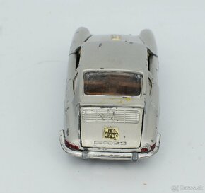 Model auta Porsche 912, Mebetoys 1:43 - 3