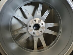 5x112 r18 kolesa disky golf 7 volkswagen alu 225 40 18 zimné - 3