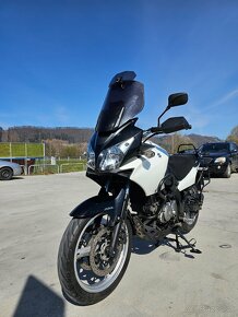 Suzuki DL650 V-Strom ABS (2010) - 3