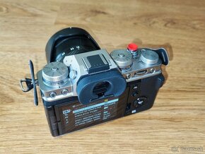 Fujifilm X-T4 - 3