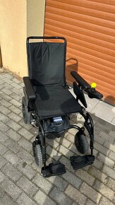 Predam ELEKTRICKÝ INVALIDNÍ VOZÍK stav ako Novy model Quicki - 3