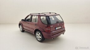 1:18 MERCEDES-BENZ ML 55 AMG - 3