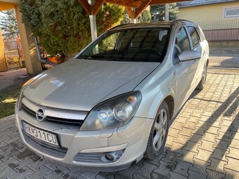 Opel Astra H - 3