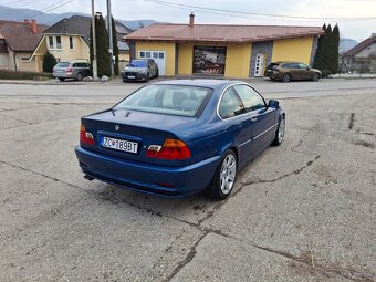 BMW 323CI - 3