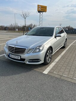 Mercedes-Benz E220 CDI Blue Avantgarde A/T - 3