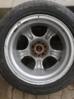 225/55R17 97V - 3