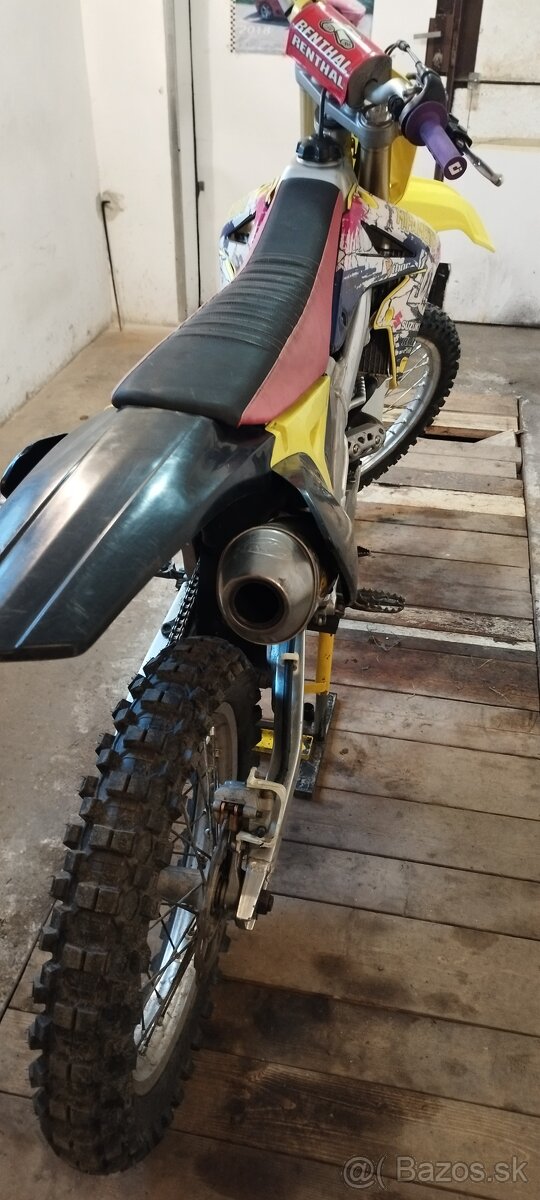 suzuki rm-z 250