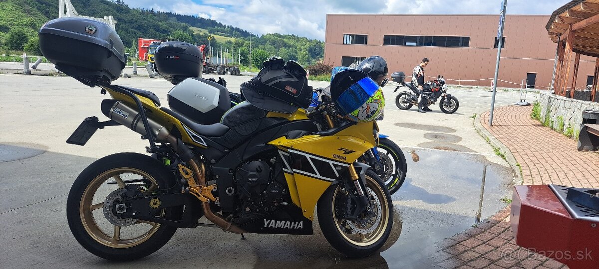 Yamaha YZF-R1 TCS 2014 RN22