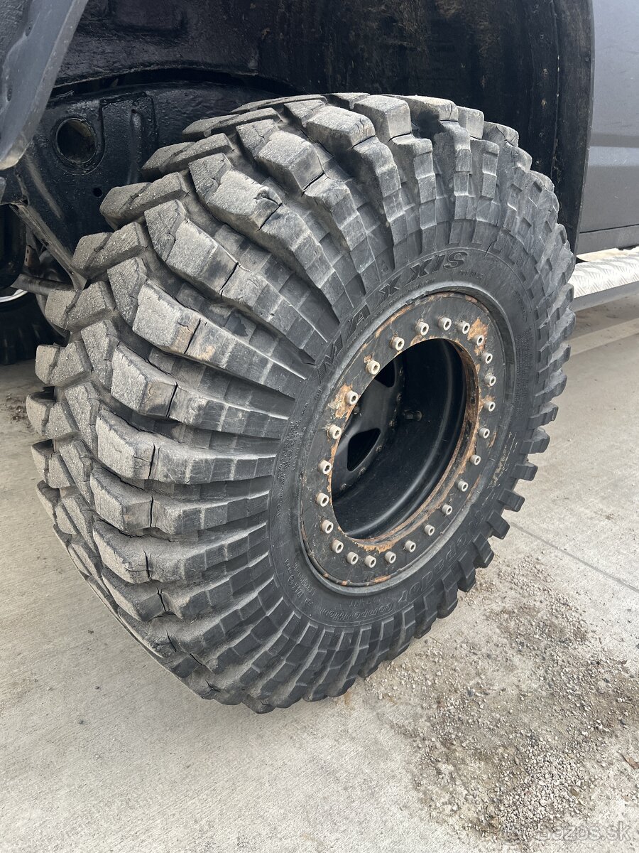 Predám kolesa Maxxis trepador 37x12,5 r16 + bedlock disky