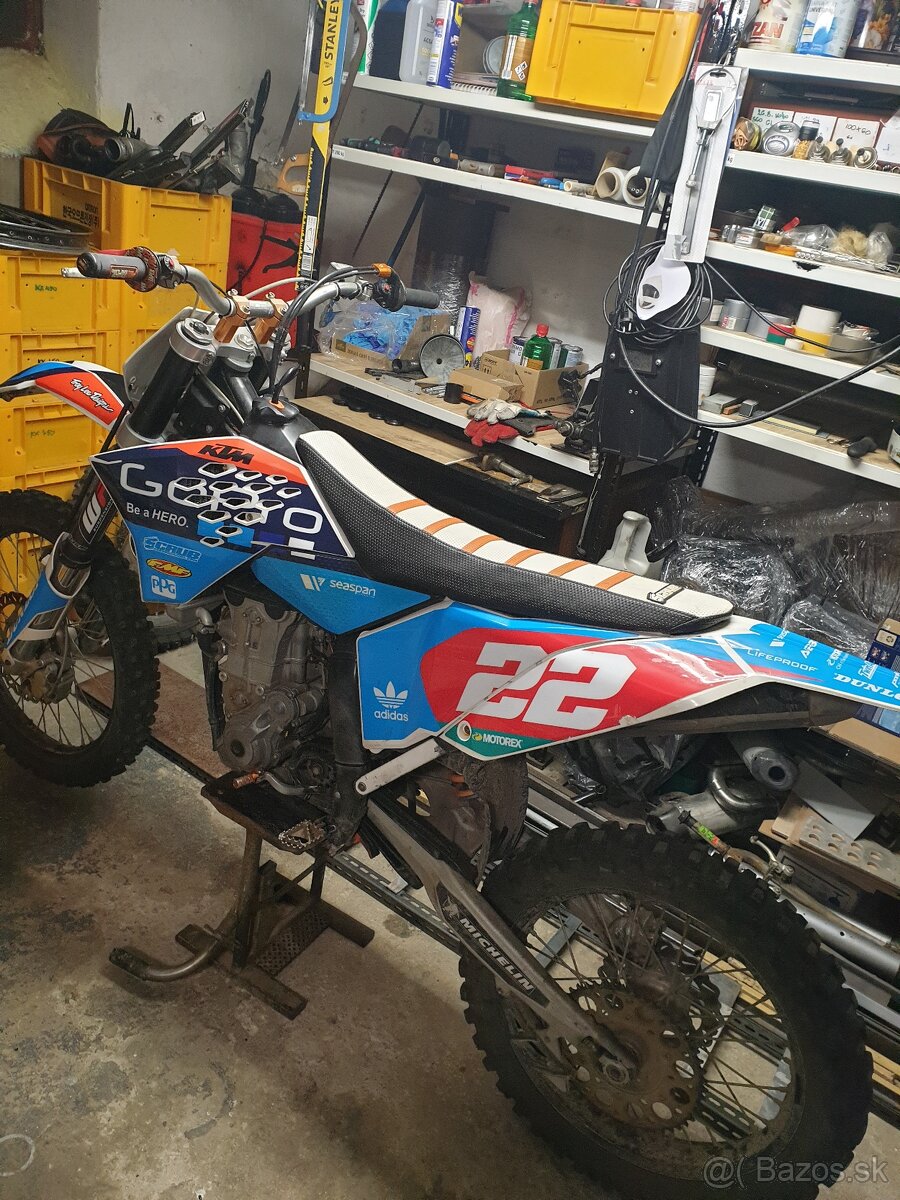 Ktm sx 505.