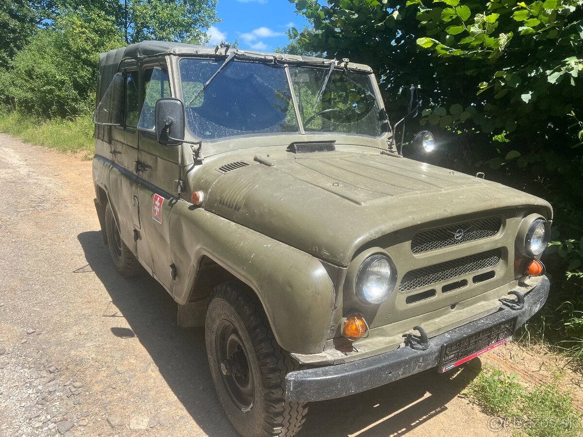 UAZ 469 - 7miest - ARMÁDA SR