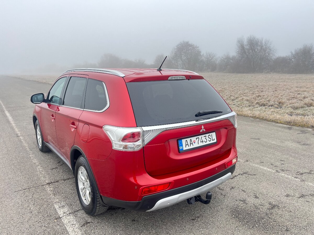 Mitsubishi Outlander 2.2d 2015 4x4, kúpený v SR